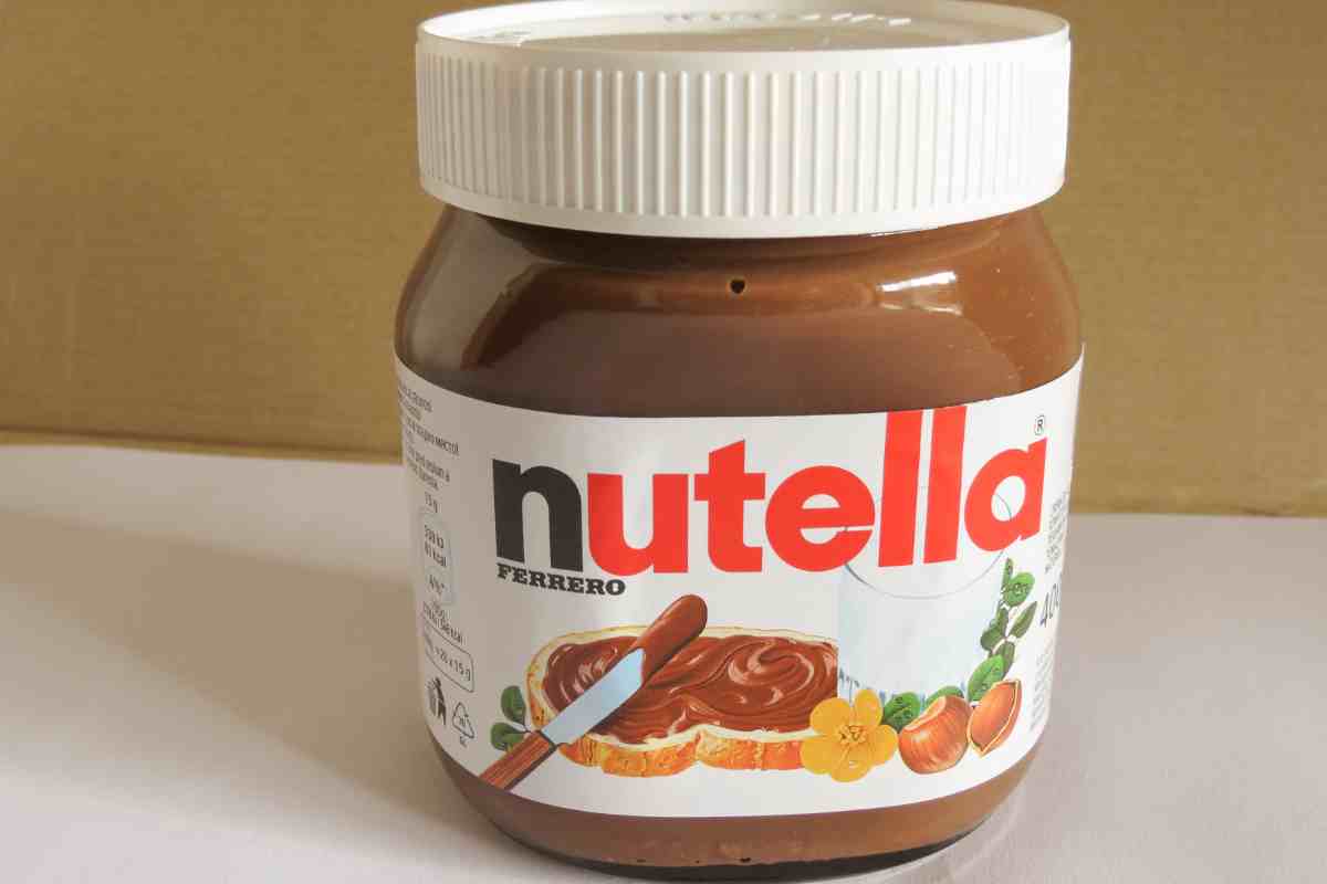 Cosa si nasconde dentro il barattolo della Nutella