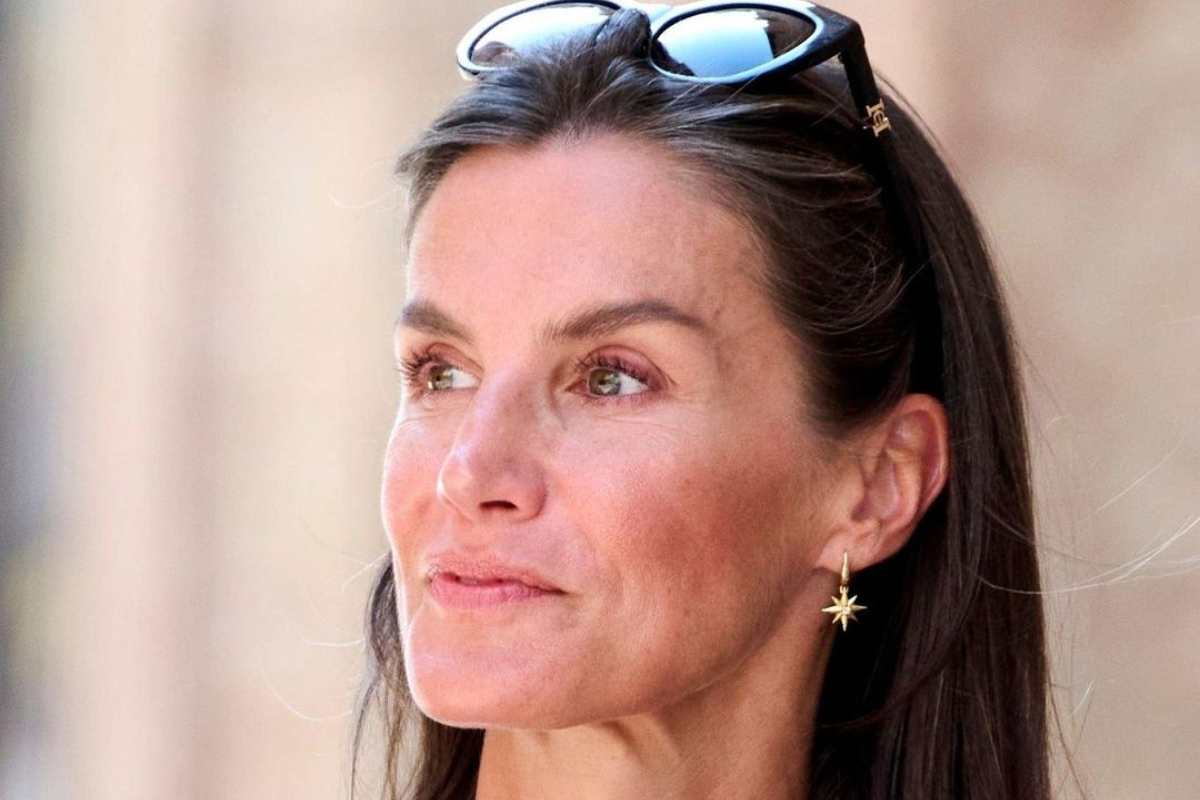 Letizia di Spagna lascia Felipe solo