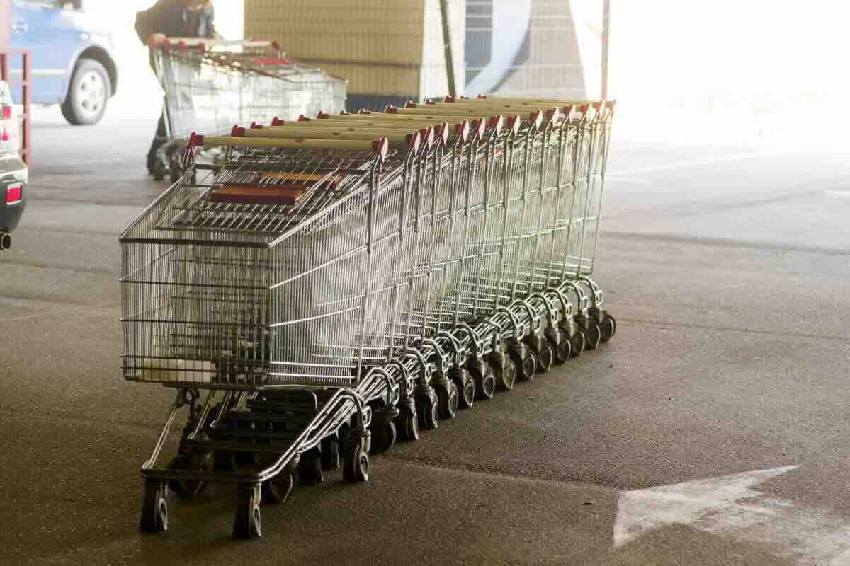 Incidente parcheggio supermercato