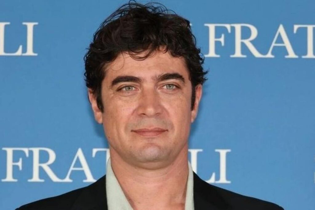 riccardo scamarcio film rai1