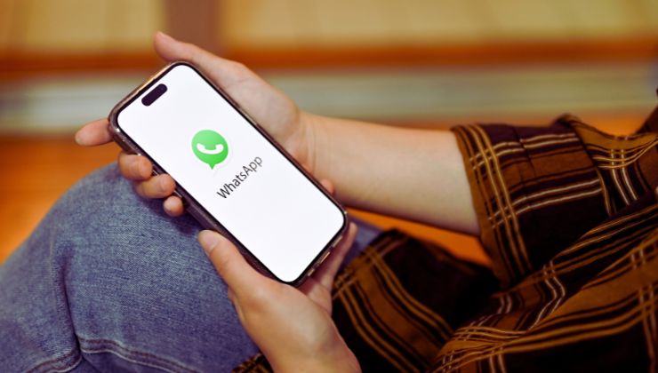 WhatsApp, il metodo infallibile per scoprire chi spia