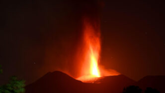 &Quot;Flusso Lavico Dall'Eruzione Del Cratere Secondario Della Bocca Nuova Dell'Etna.&Quot;