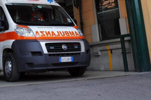 &Quot;Francesco Occhiuto, Figlio Del Senatore, Ricoverato In Ospedale Dopo Una Caduta Da Un Palazzo A Cosenza.&Quot;