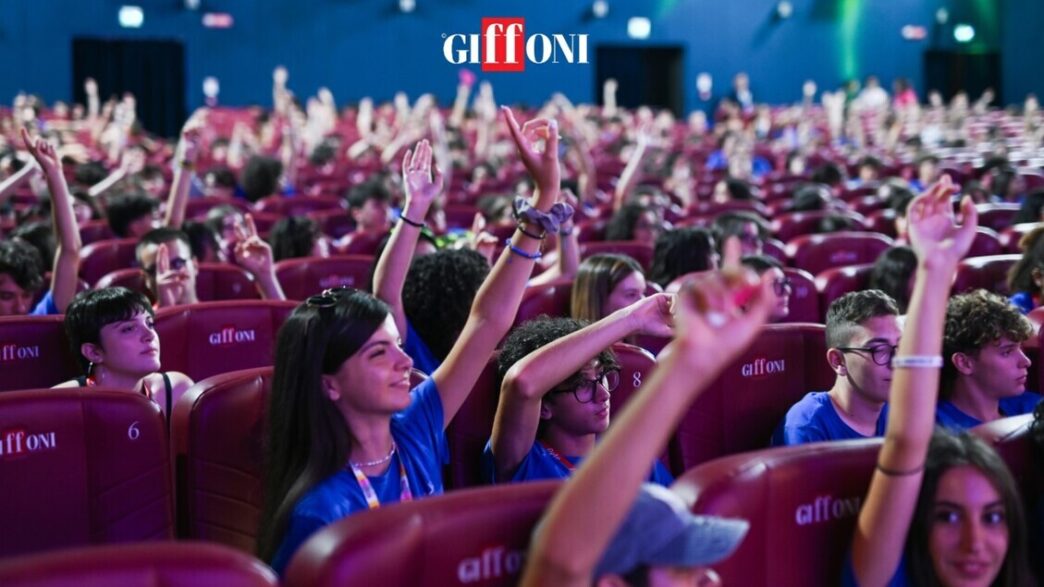 &Quot;Giurati Della 55Esima Edizione Del Giffoni Film Festival Con 4500 Giovani Partecipanti.&Quot;