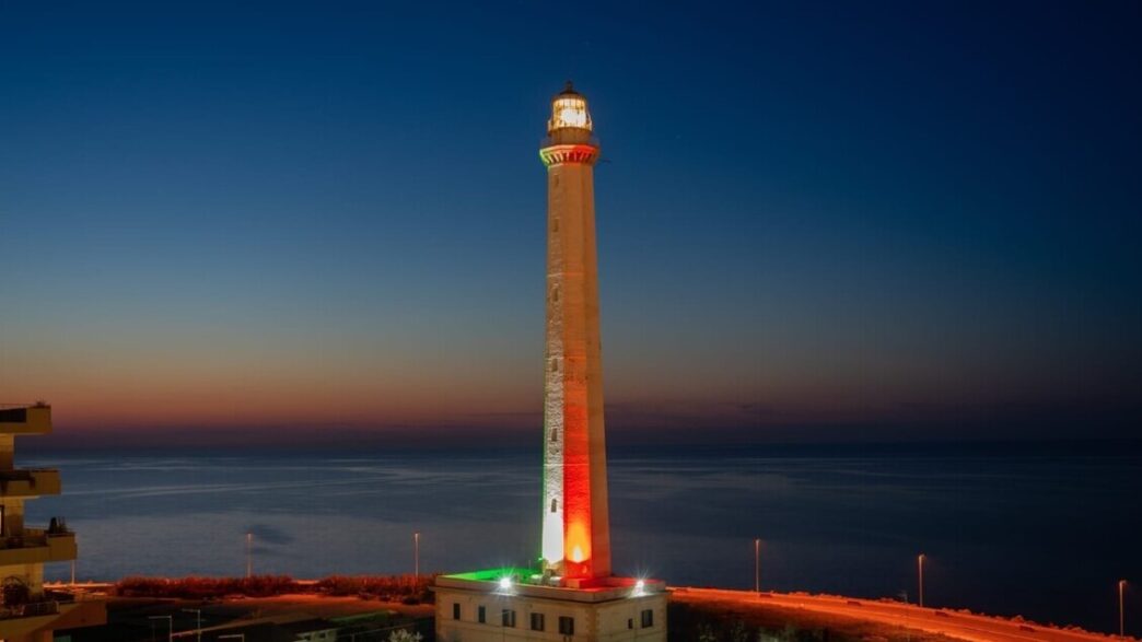 &Quot;Faro-Museo Di Bari Dedicato A Guglielmo Marconi E Alla Storia Della Radio, Simbolo Di Innovazione E Comunicazione.&Quot;