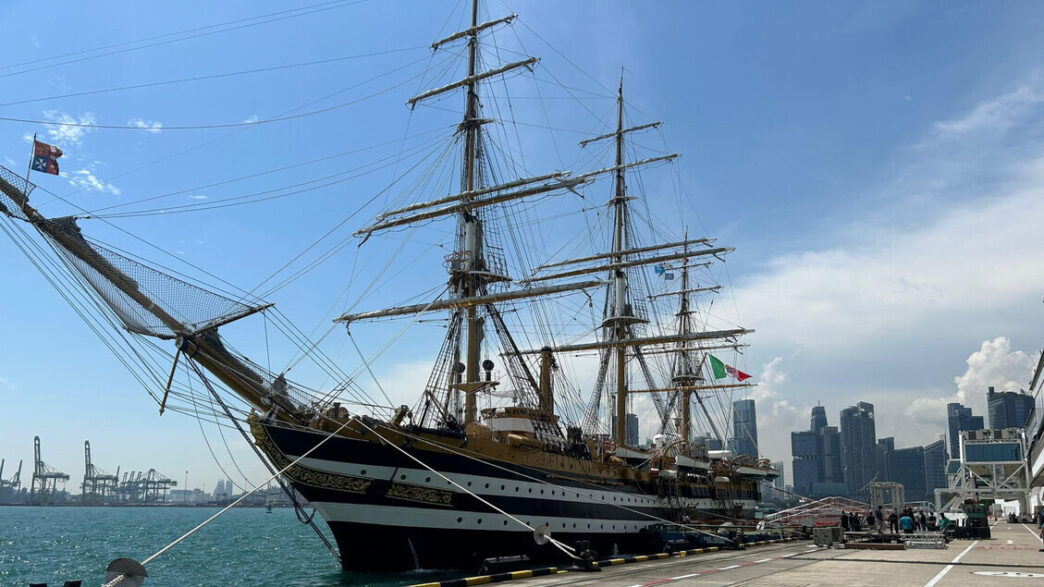 &Quot;Nuova Sala Al Galata Museo Del Mare Di Genova Dedicata All'Amerigo Vespucci E Alla Sua Storia Marittima.&Quot;