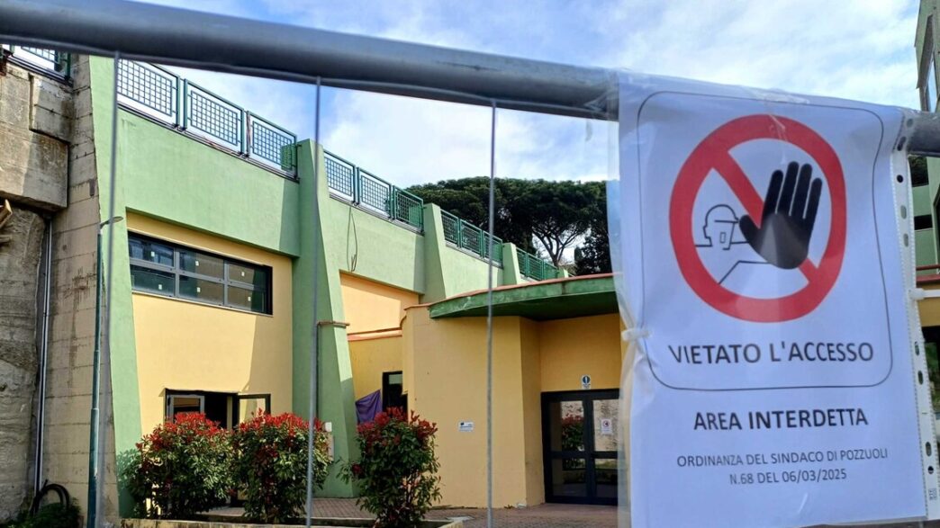 Napoli Affronta L27Emergenza Co