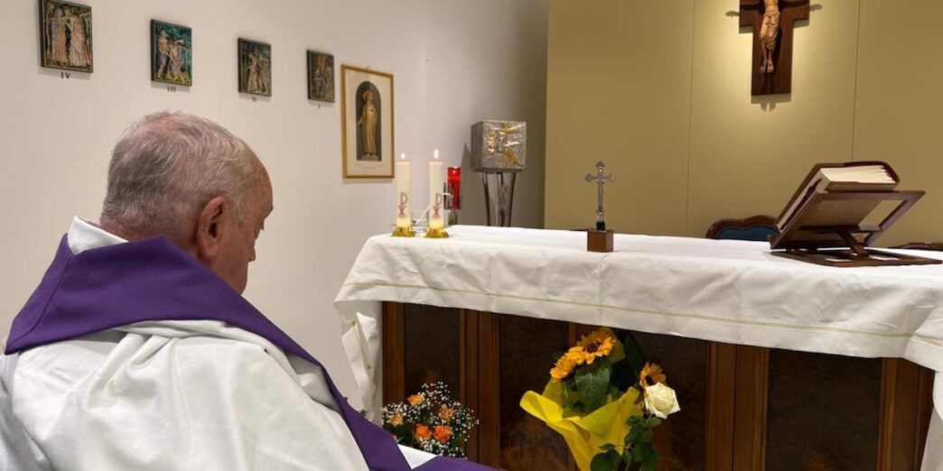 Prima Immagine Di Papa Frances