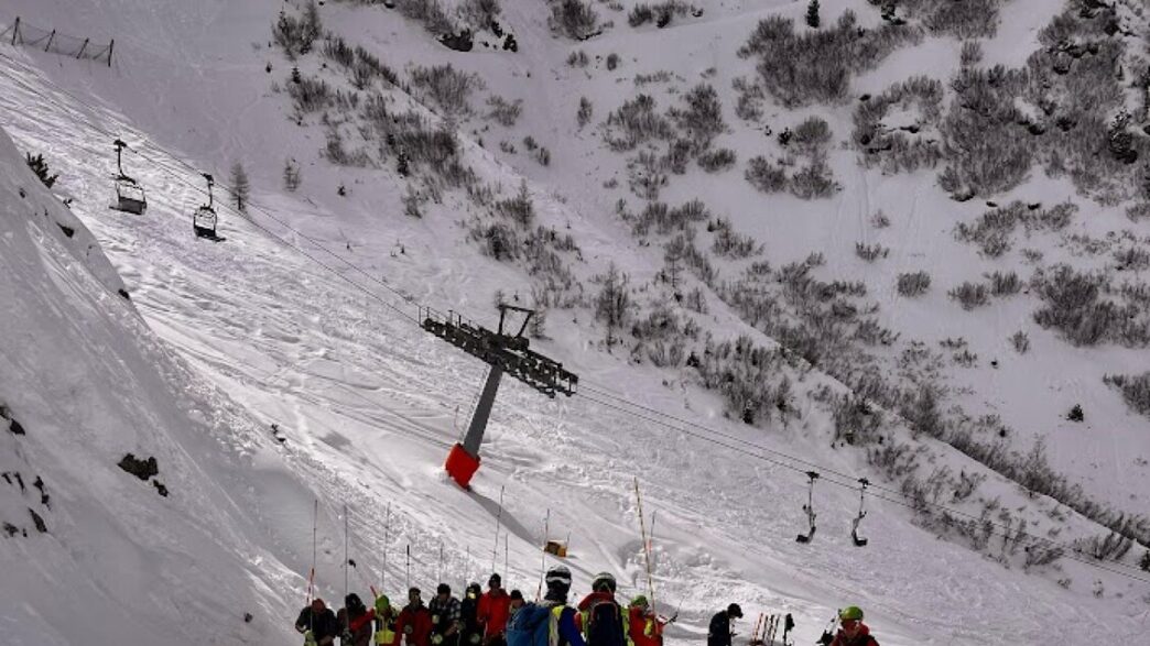 Valanga Sulla Pista Tresca3A Al