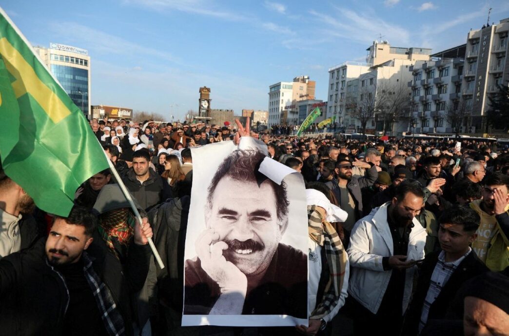 &Quot;Manifestazione Del Pkk Per Il Cessate Il Fuoco E La Liberazione Di Ocalan, Simbolo Di Pace.&Quot;