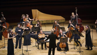 &Quot;Jordi Savall Dirige L'Orchestra Femminile Les Musiciennes Du Concert A Ferrara Per Un Concerto Straordinario.&Quot;