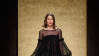 &Quot;Collezione Fw25 Di Luisa Spagnoli: Moda Che Celebra Libertà E Personalità.&Quot;