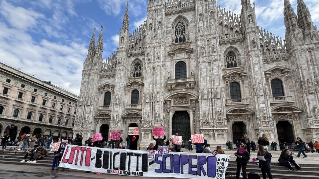 &Quot;Manifestazione 'Non Una Di Meno' A Milano Per L'8 Marzo Contro La Violenza Di Genere.&Quot;