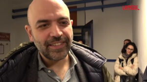 &Quot;Roberto Saviano Accusa Matteo Salvini Di Minacciare La Democrazia, Attesa Per Il Confronto Legale.&Quot;